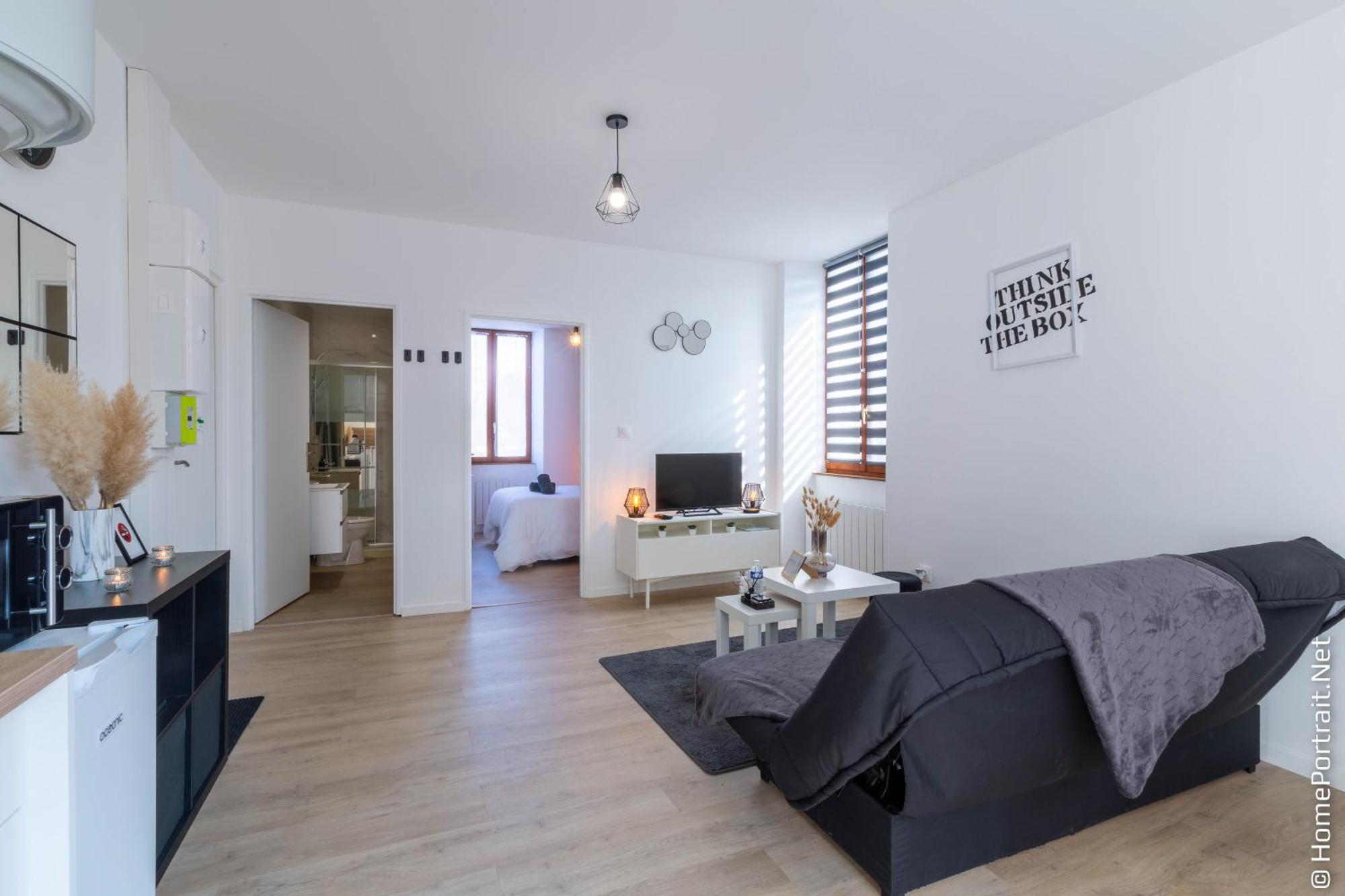 Appartement La Vie Est Belle à Oyonnax Extérieur photo